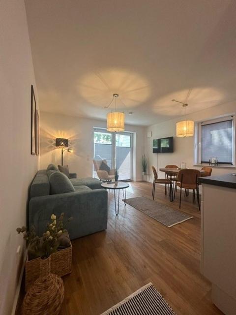 Wunderschoene Und Gemuetliche Wohnung Schleswig Extérieur photo